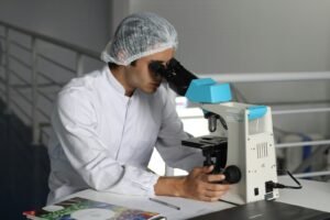 presis væskehåndtering i laboratoriet